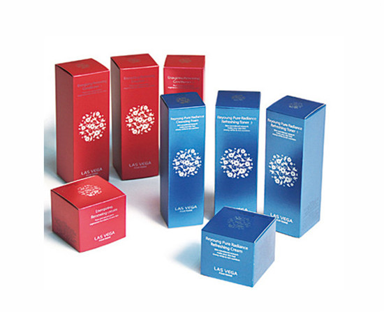 情人節(jié)禮物首選時尚經(jīng)典高檔化妝品禮盒