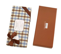 古典精美優(yōu)雅巧克力包裝盒