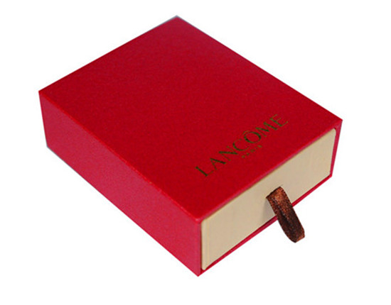 經(jīng)典時(shí)尚高檔化妝品包裝禮盒